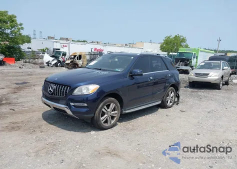 2015 Mercedes-Benz Ml 350 4Matic z USA, uszkodzony, nr VIN 4JGDA5HB0FA553859
